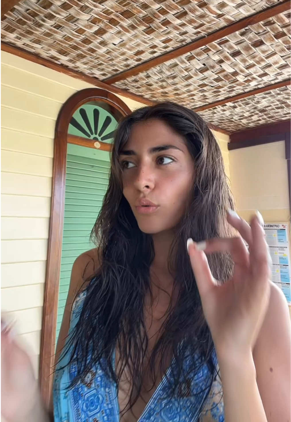 @Alis