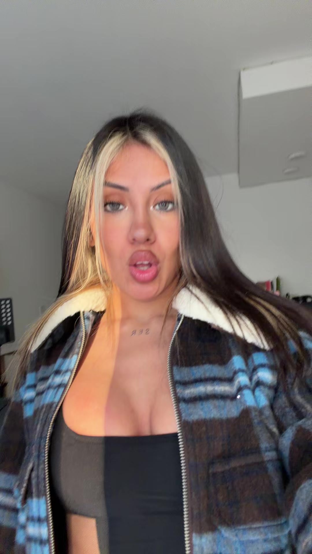 @micacastanedaa