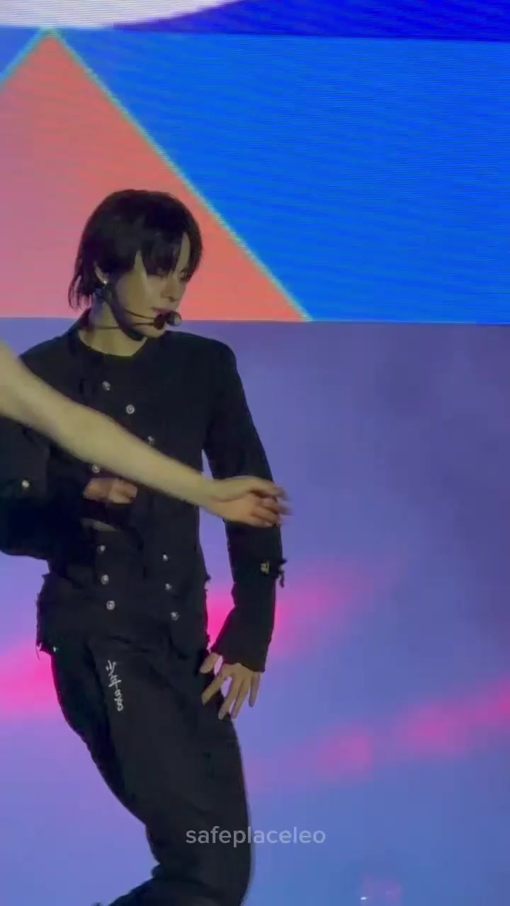 @๐งโ๏ธ์๋ฆฌ์ค์ฆ๐โค๏ธ