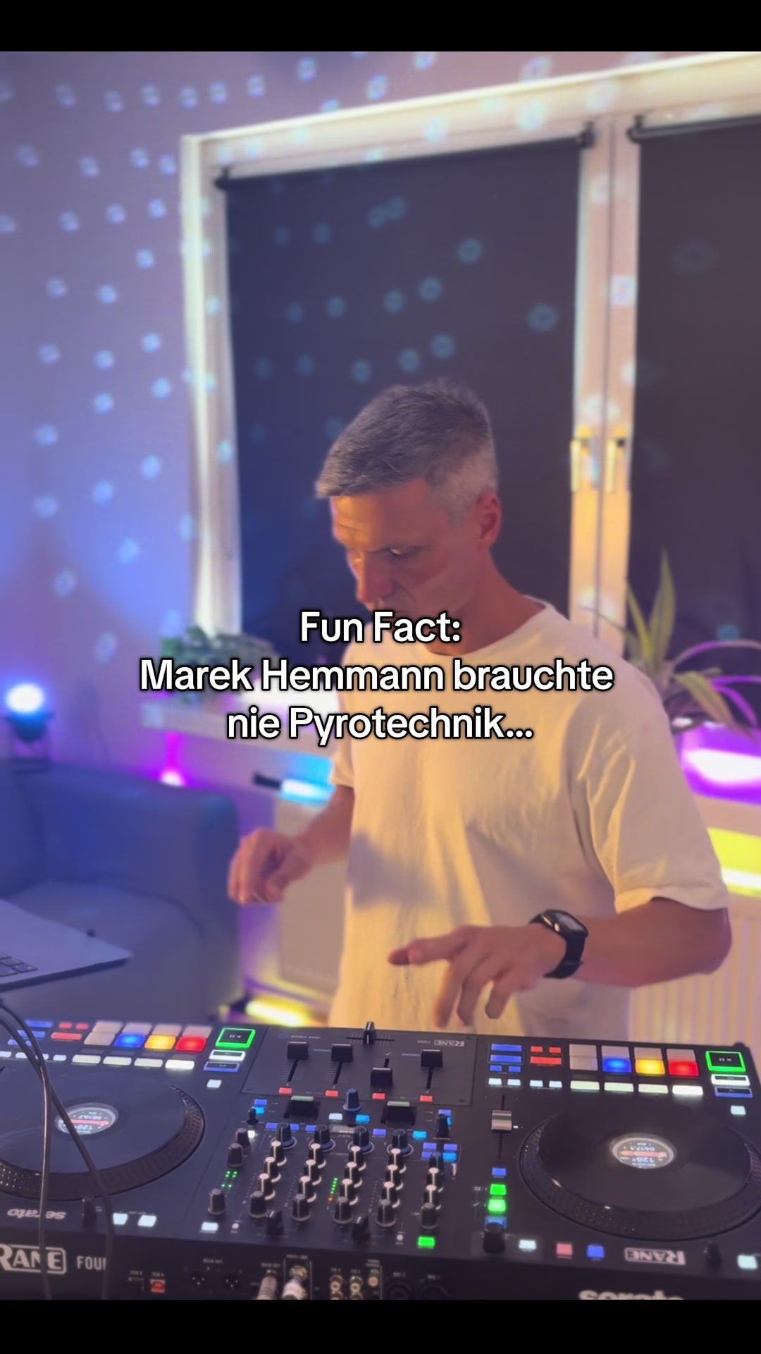 @DJ_AVELØ