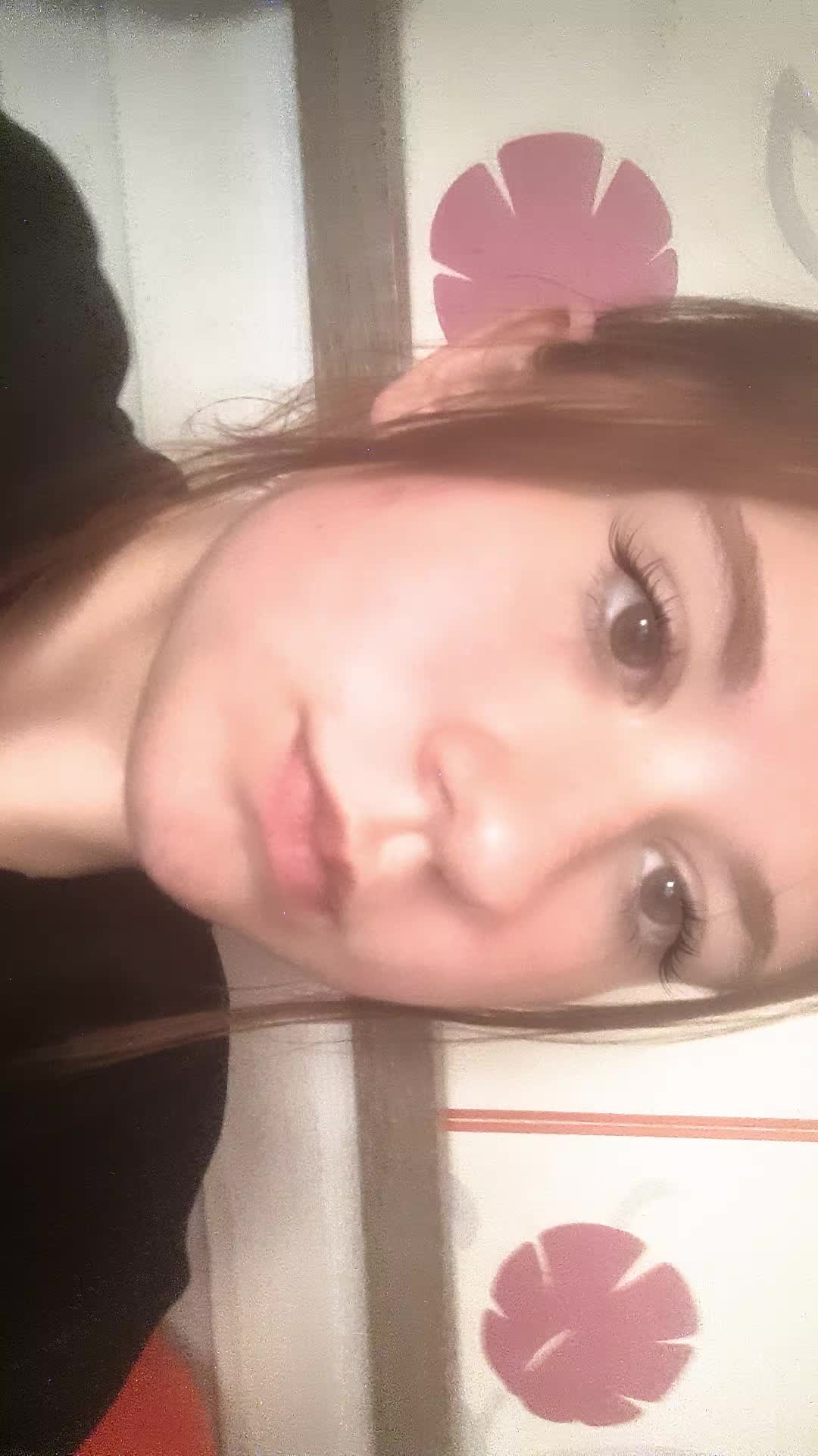 @Laura.xs⬛️⬜️🟥