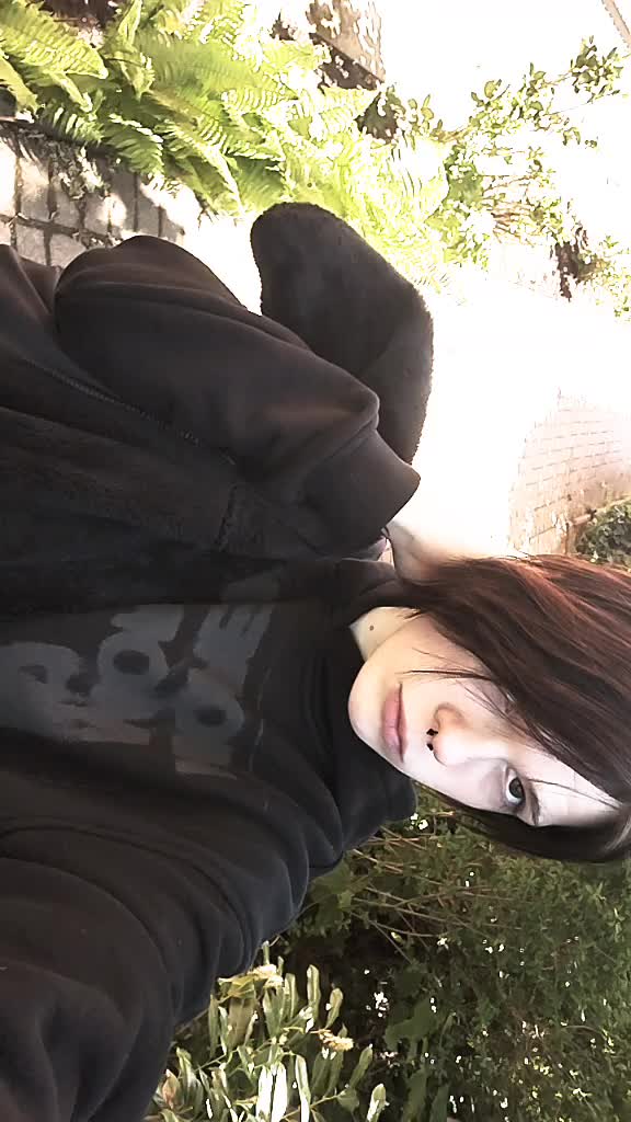 @Just cosplaying