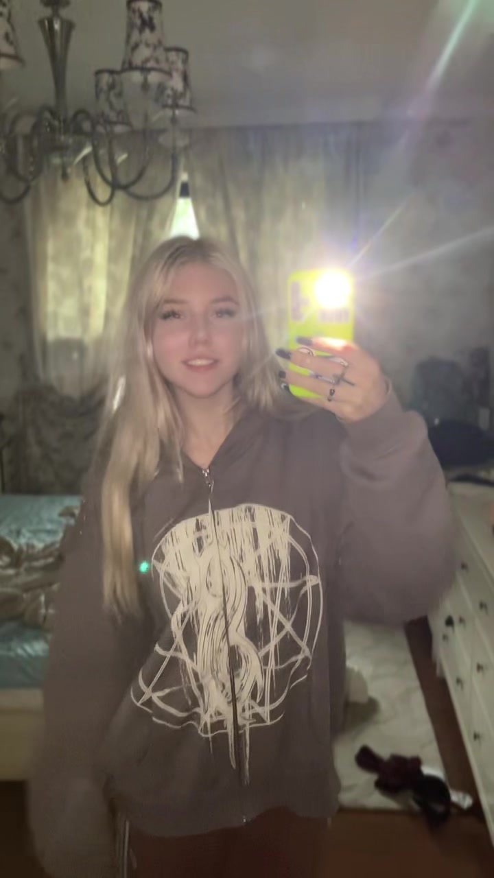 @isnomia