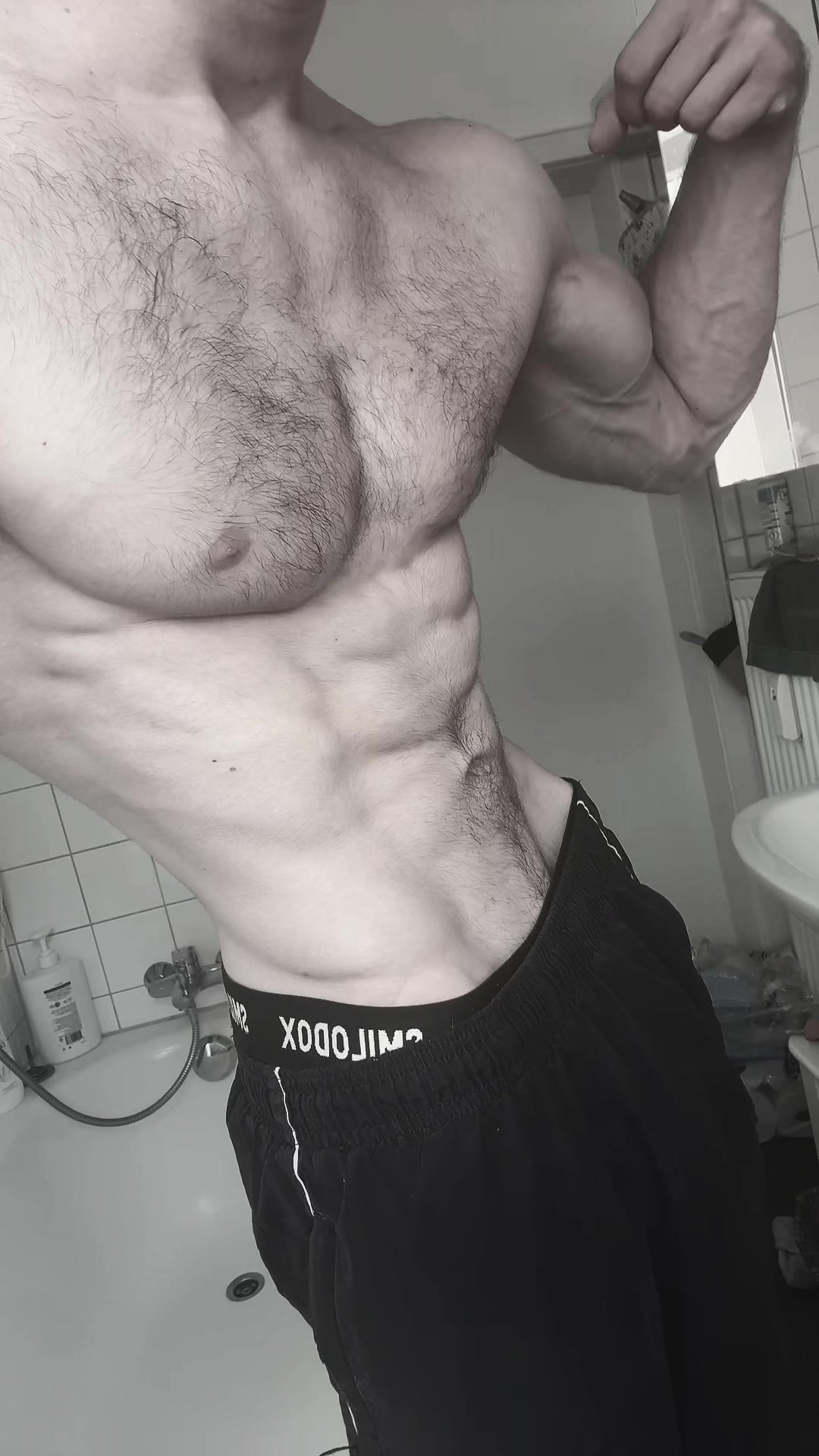 @nacouzi
