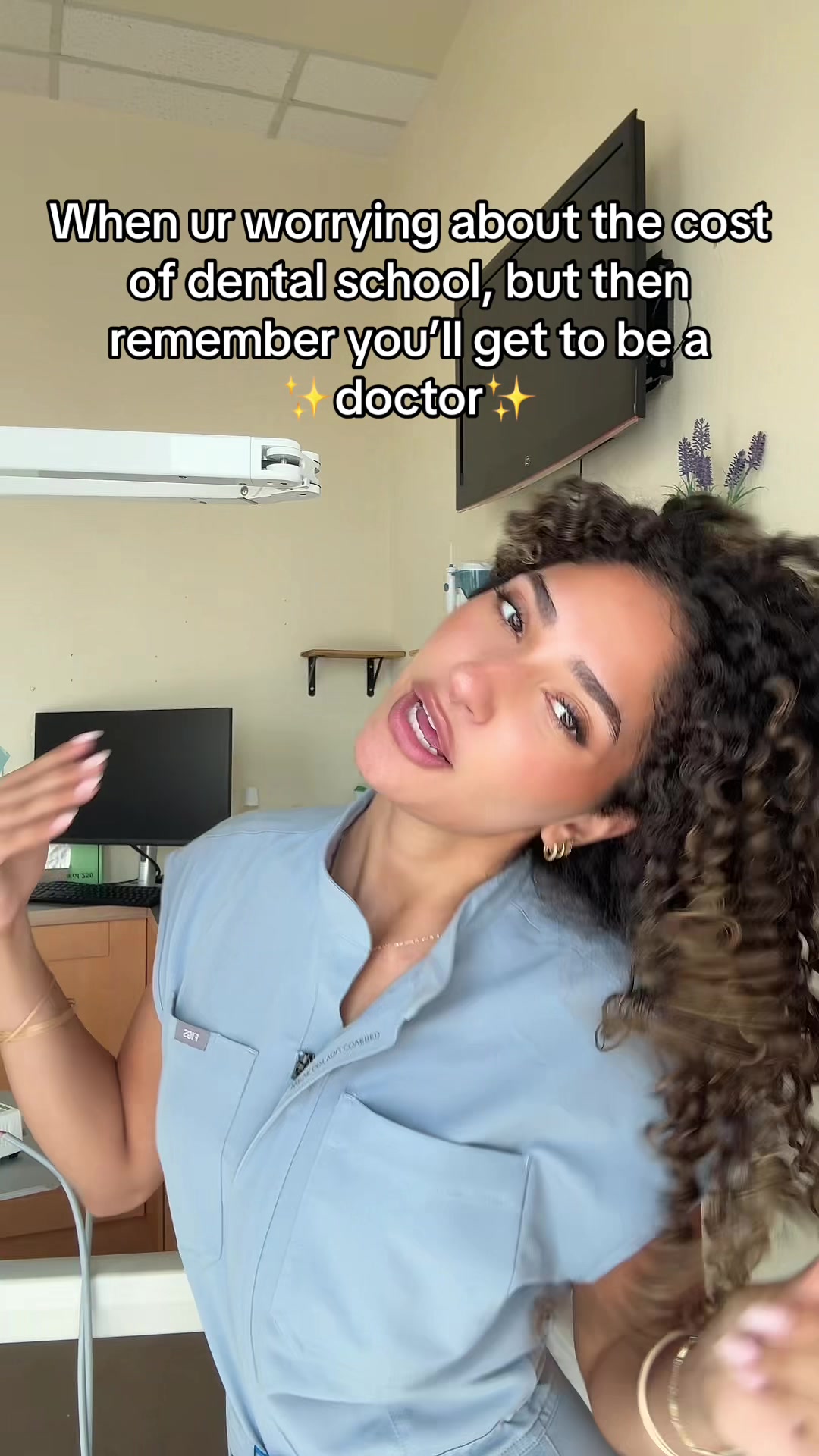 @Ashley Goel - DA 🦷