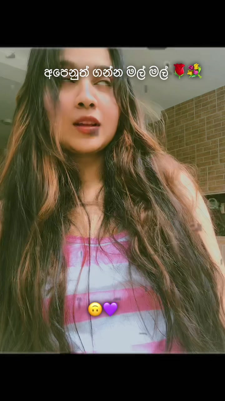@Charu D 🫶🏻✨