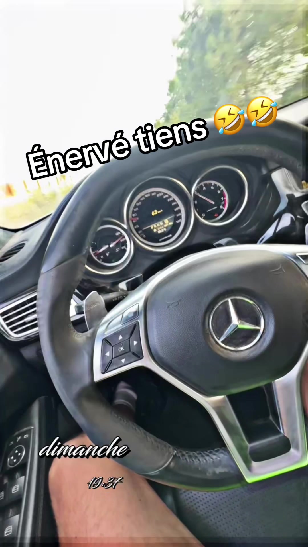 @Les aventures de JUJU