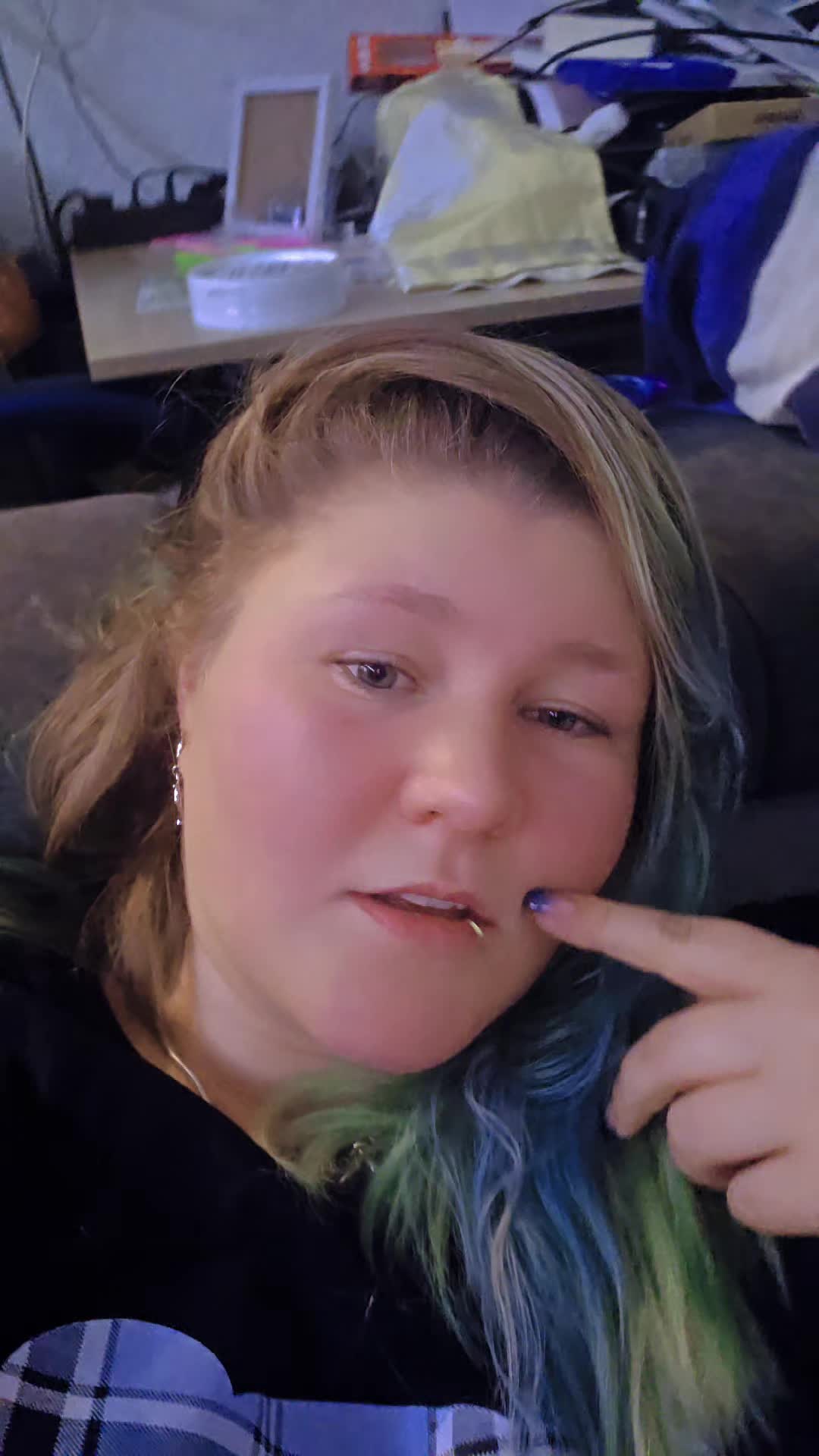 @Yvi