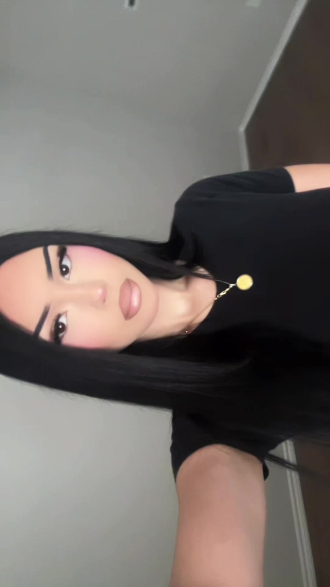 @𝐆𝐢𝐬𝐞𝐥𝐥𝐞𝐆𝐨𝐧𝐳𝐚𝐥𝐞𝐳