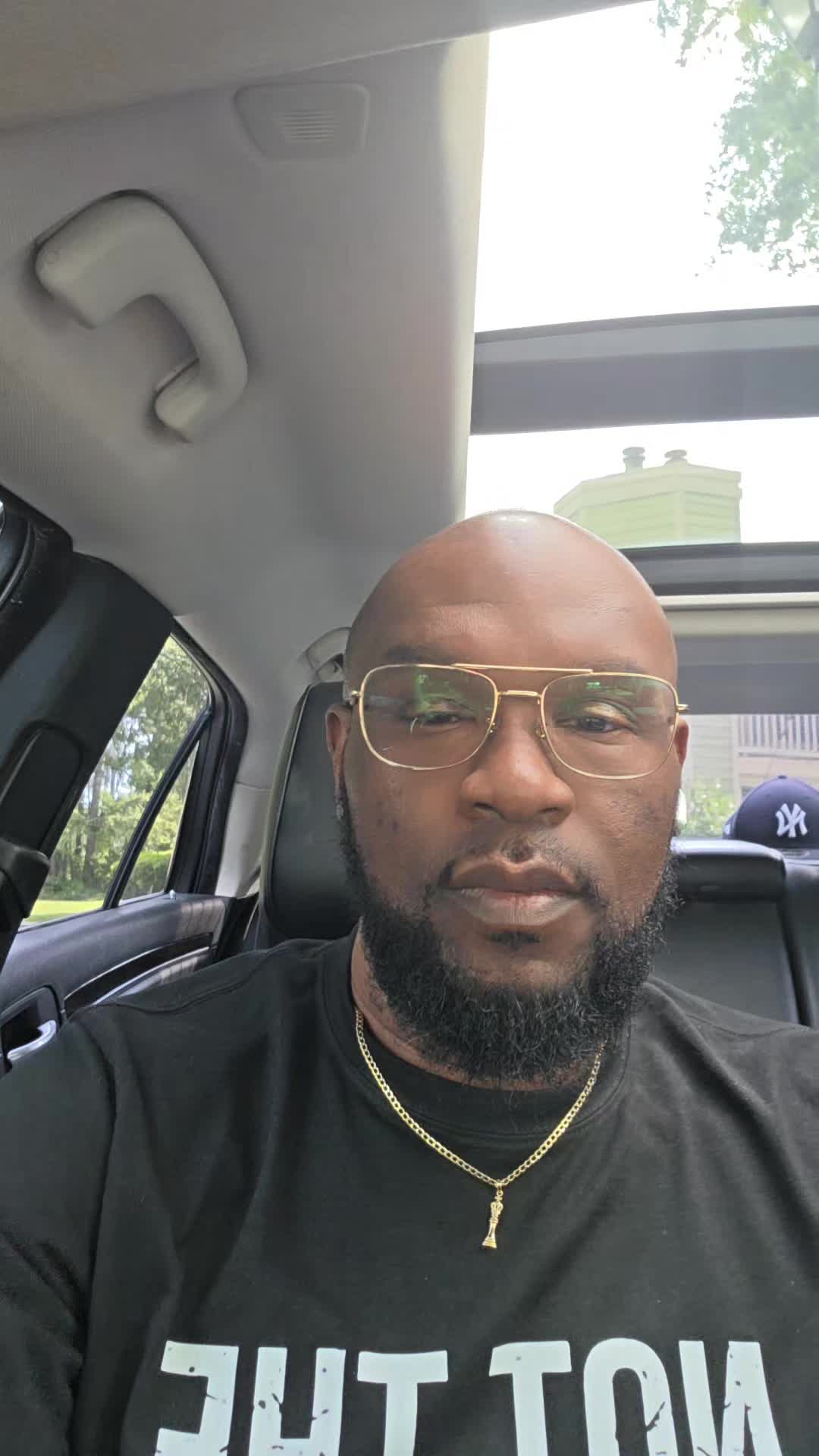 @Uncledeespeaks