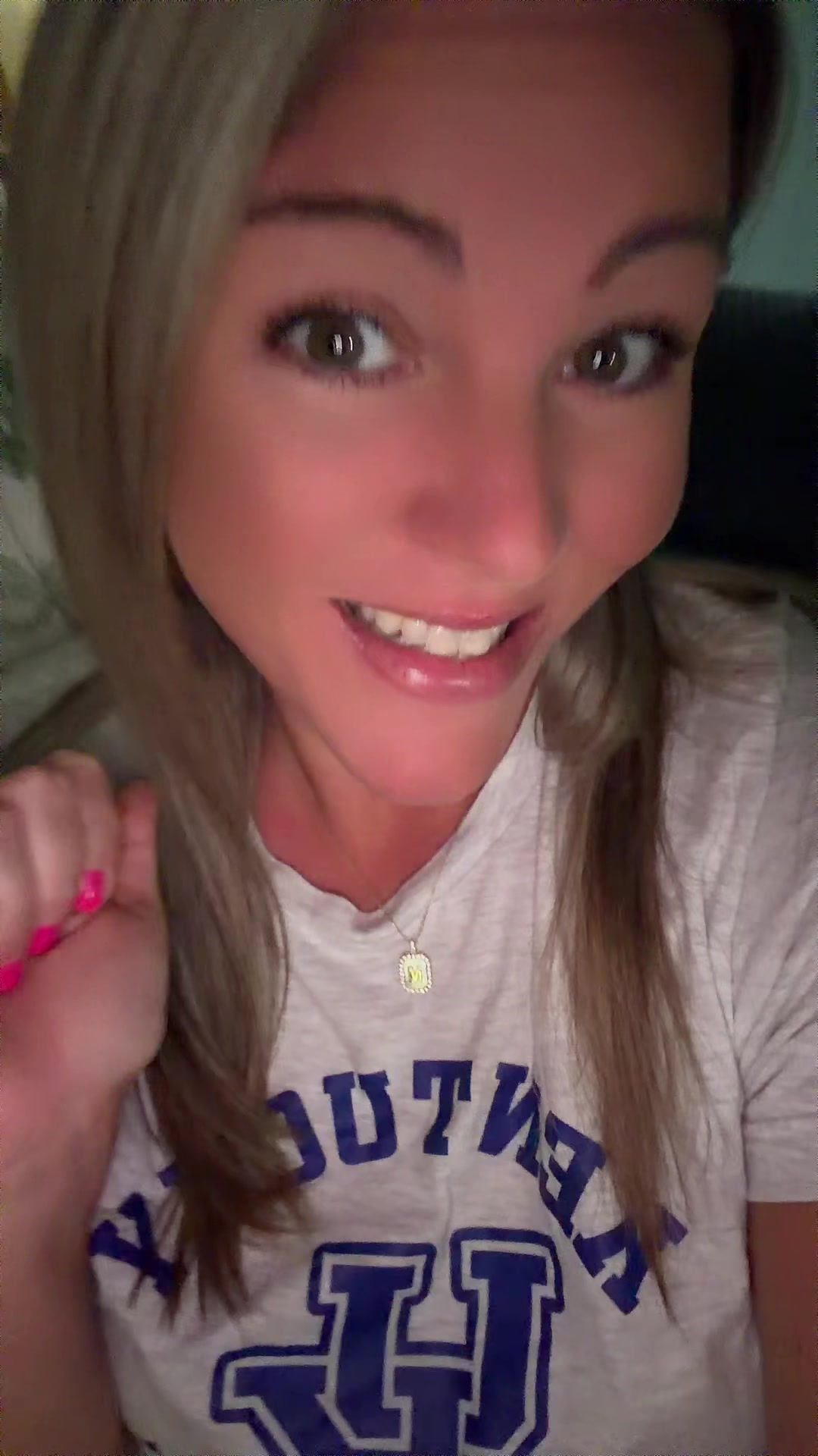 @SelfieQueen57👑