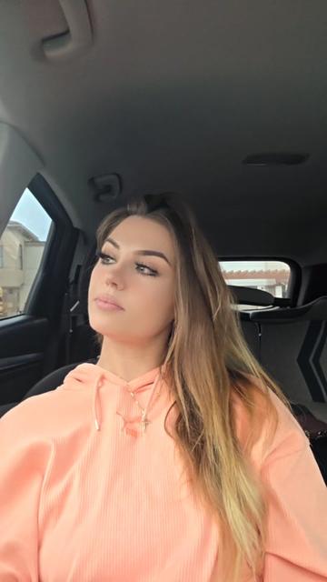 @ᕼᗩᒪEY ᗰᗩY 🦋