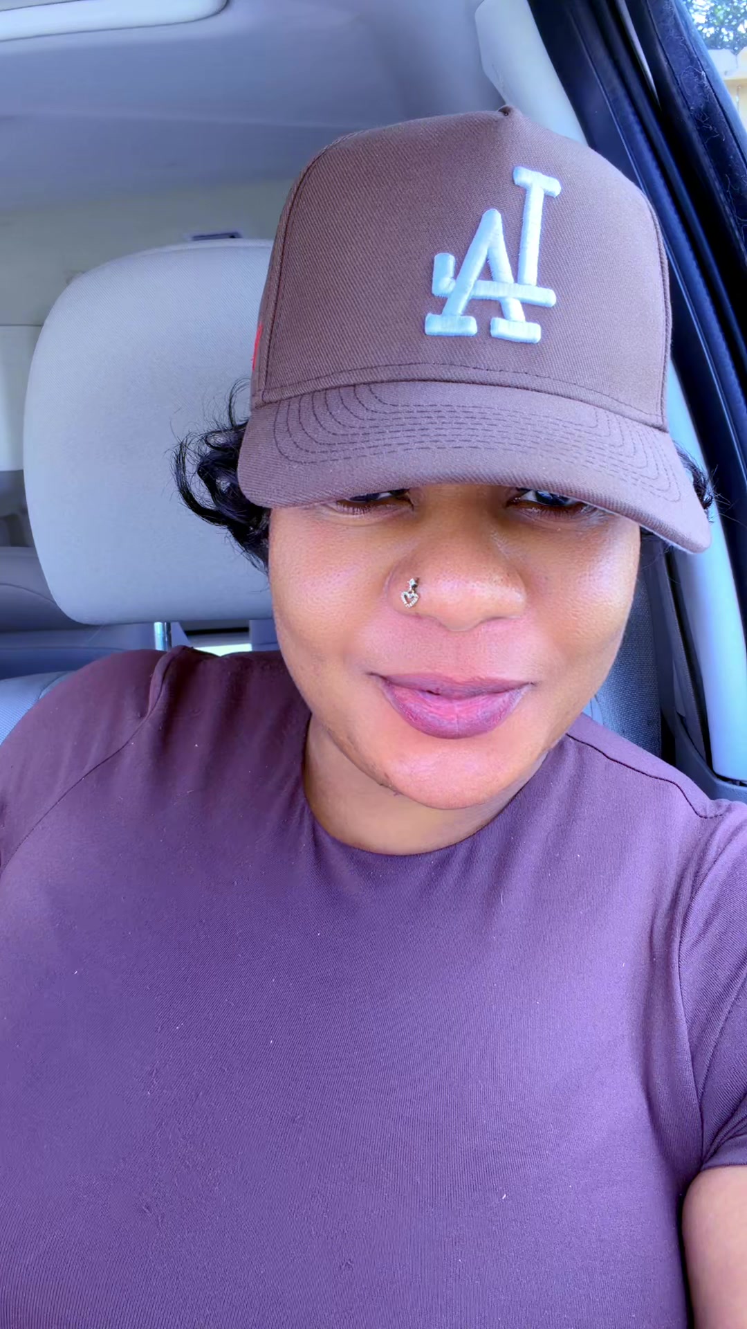 @LolaTokfinds