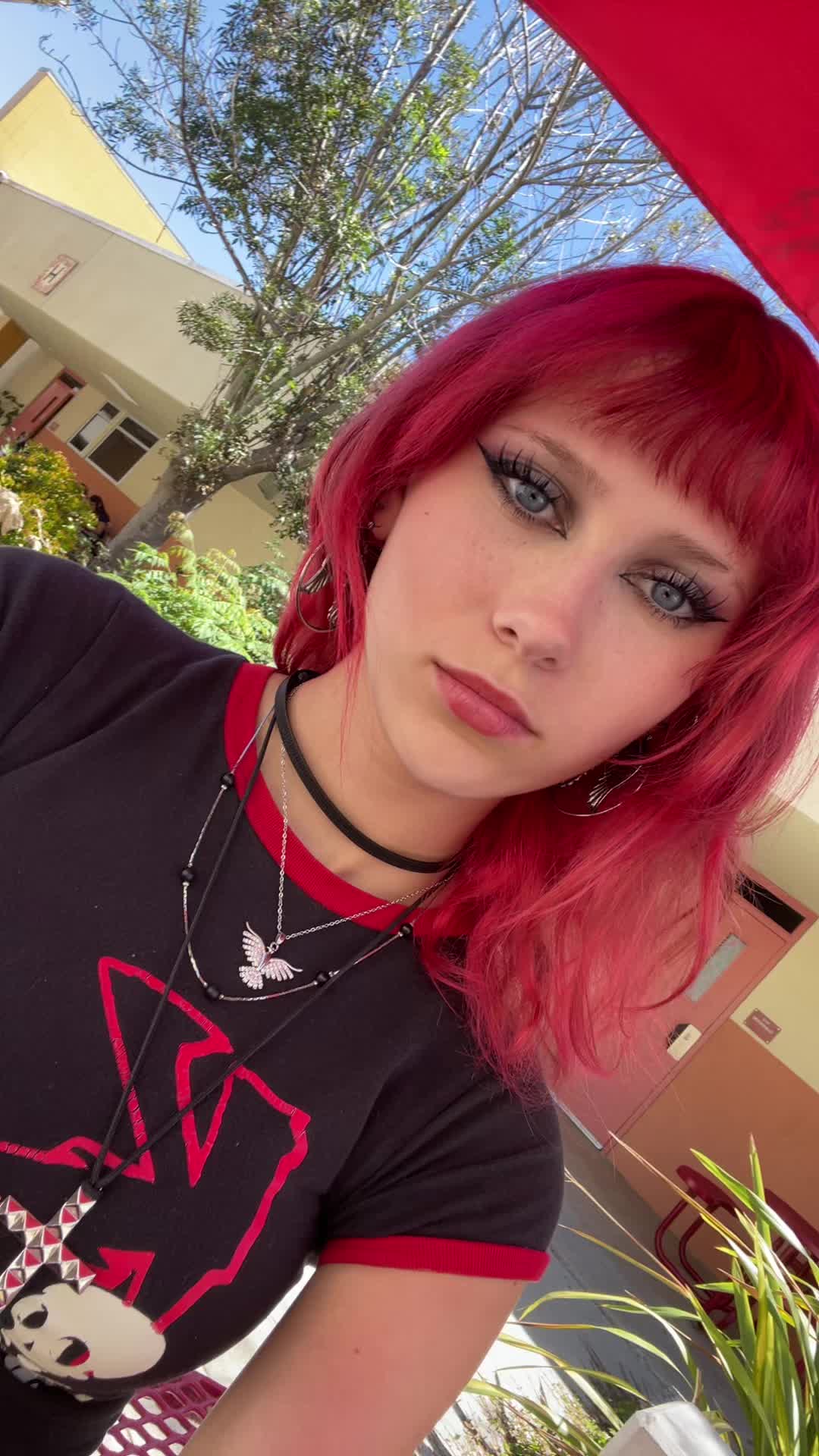 @Jackie🧨