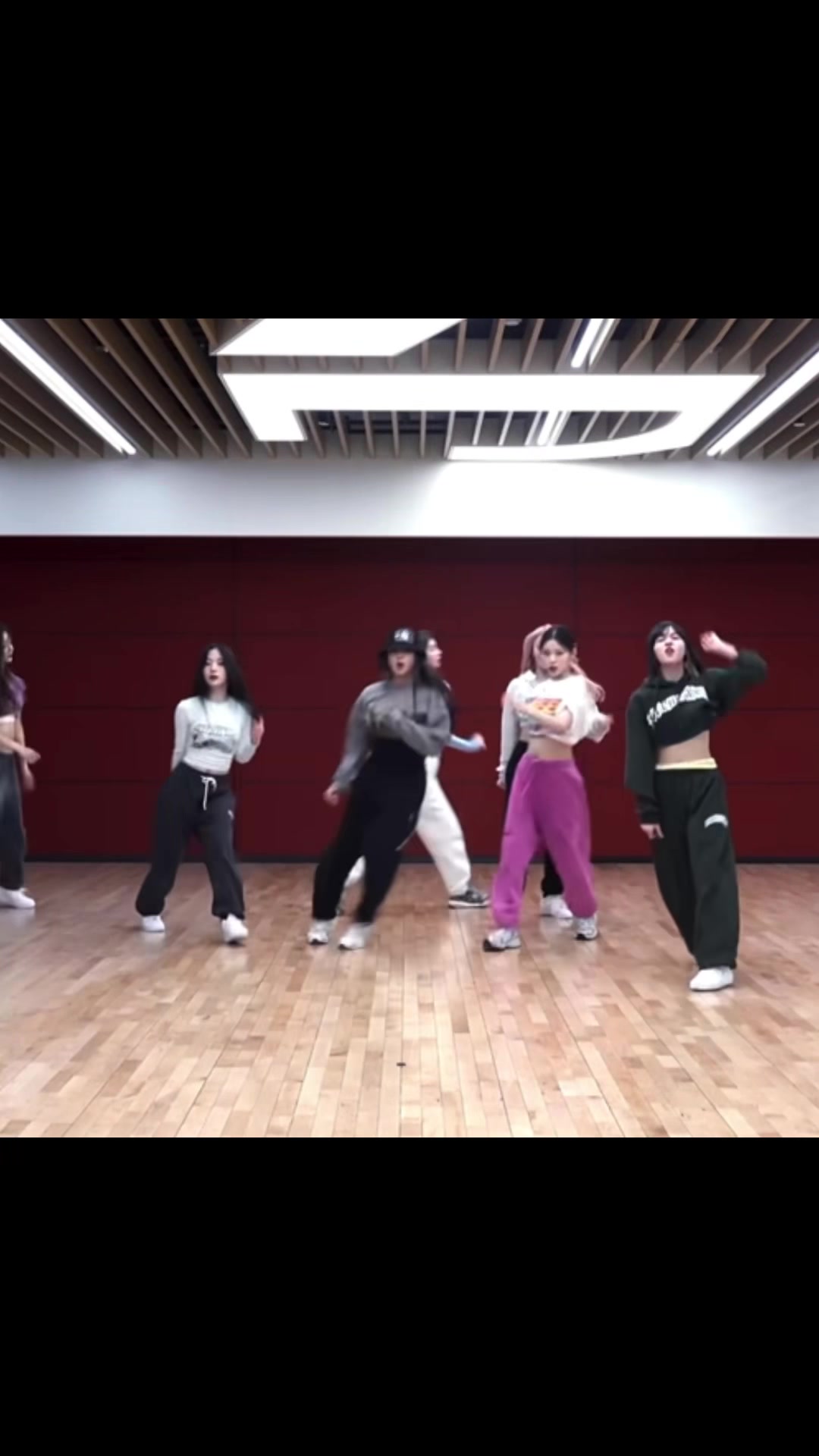 @liam⟭⟬⁷ (SAW TWICE 4/12)