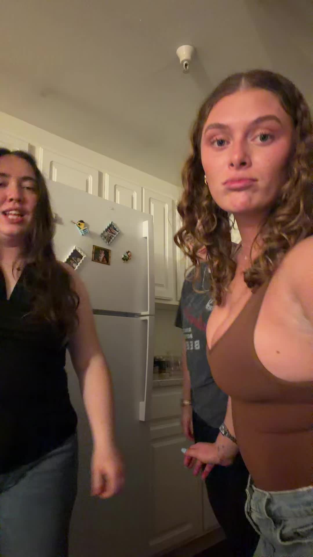 @lilyoneill24