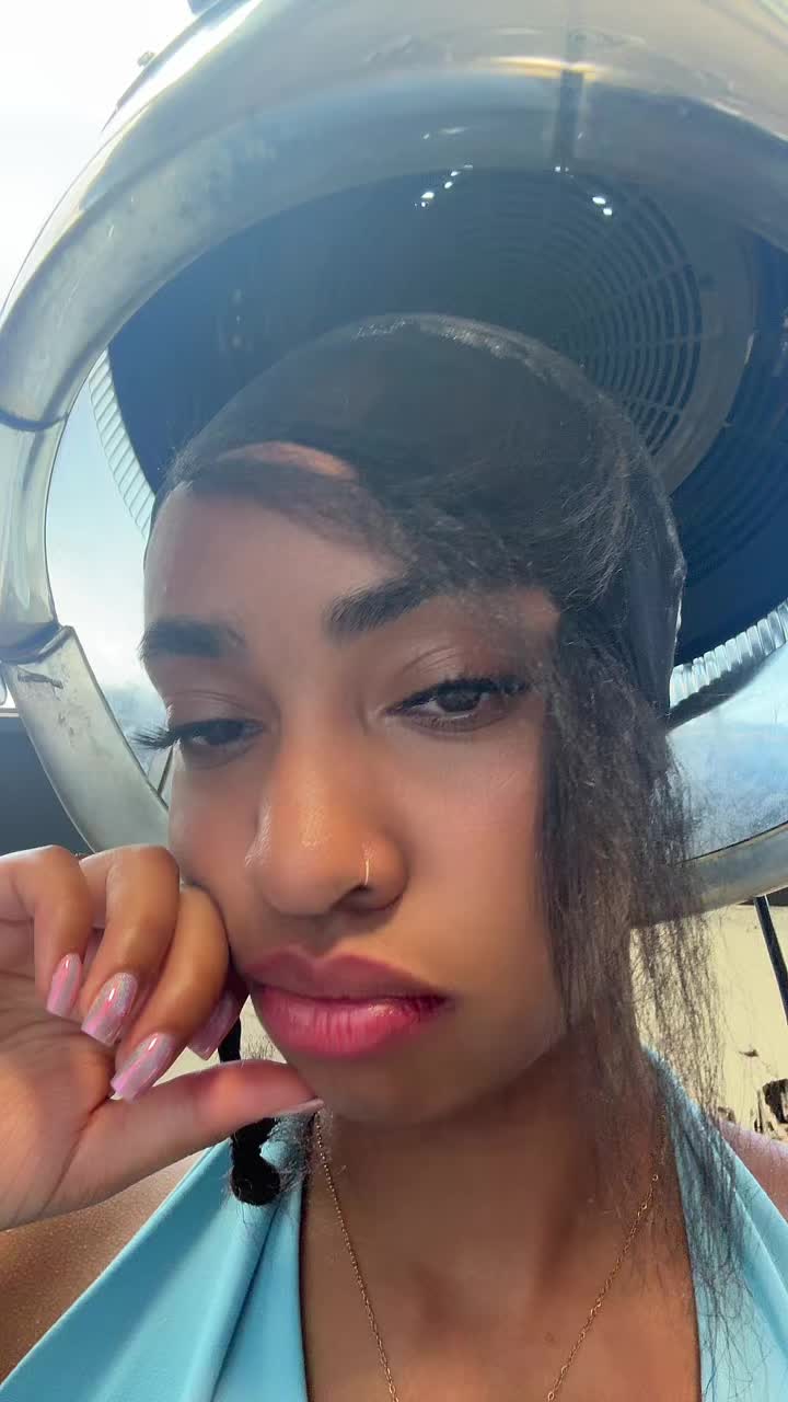 @siauna