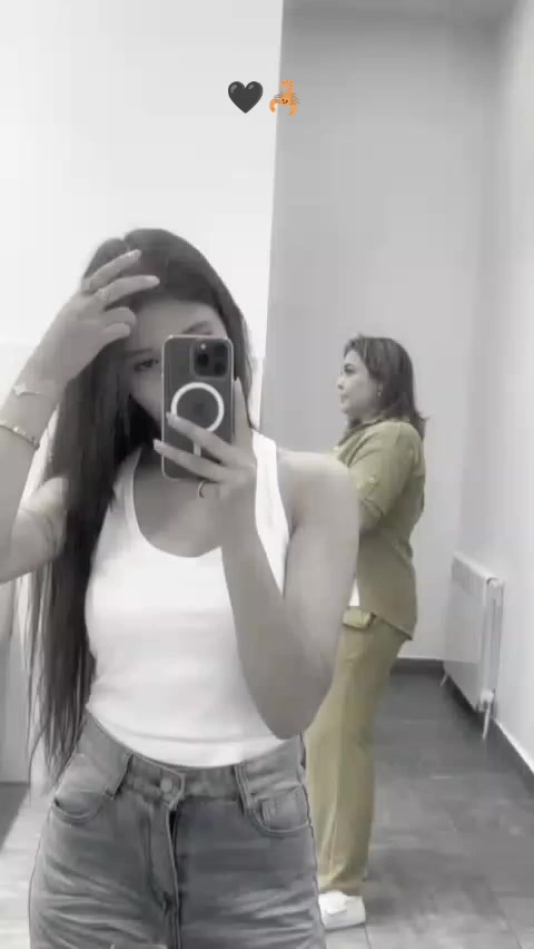 @Lili