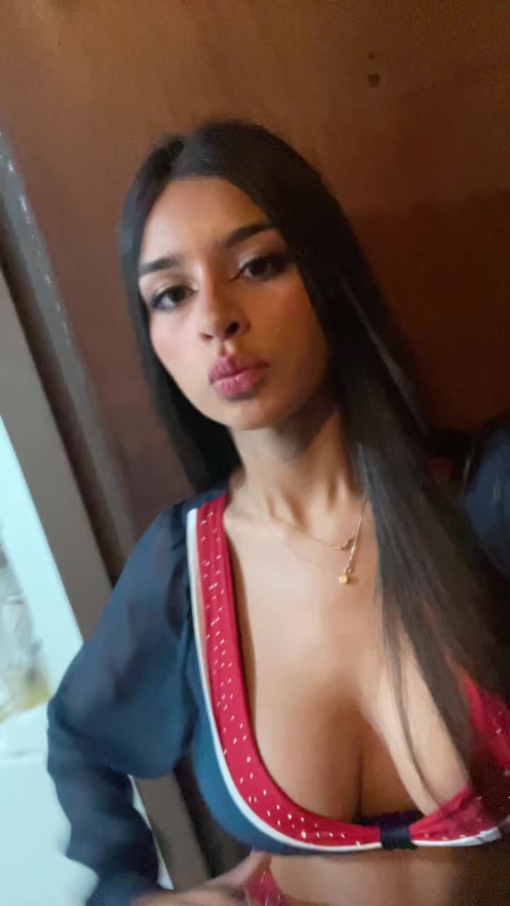 @ambardiaazz