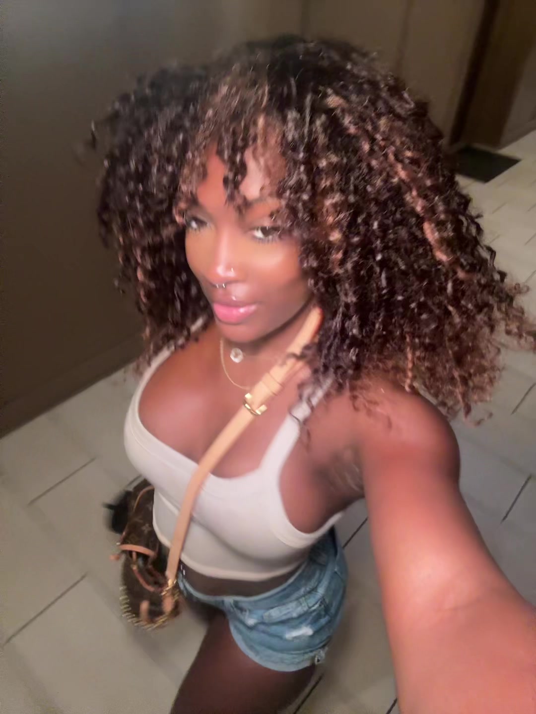 @Rae Beaut&egrave;