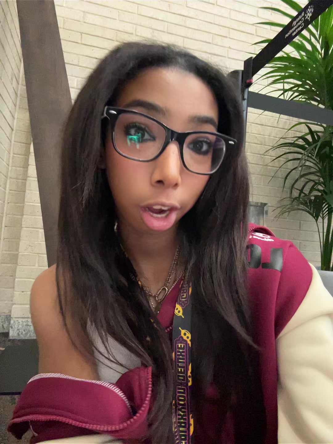 @It&rsquo;s AJ❤️🧡