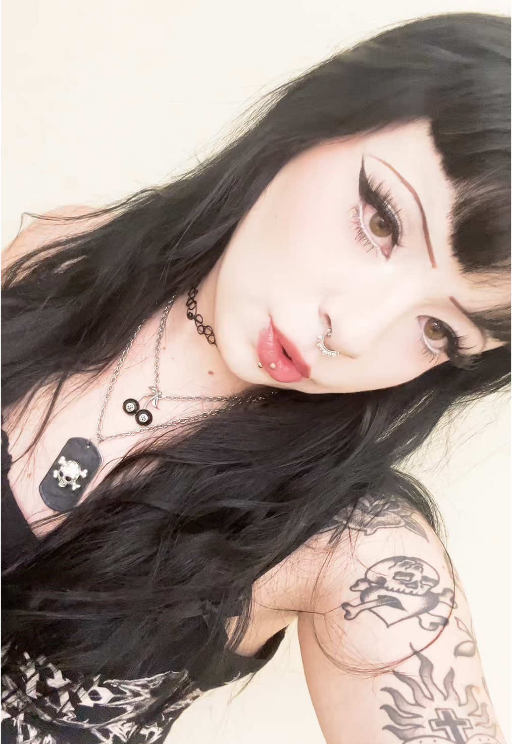 @laur3n🦇