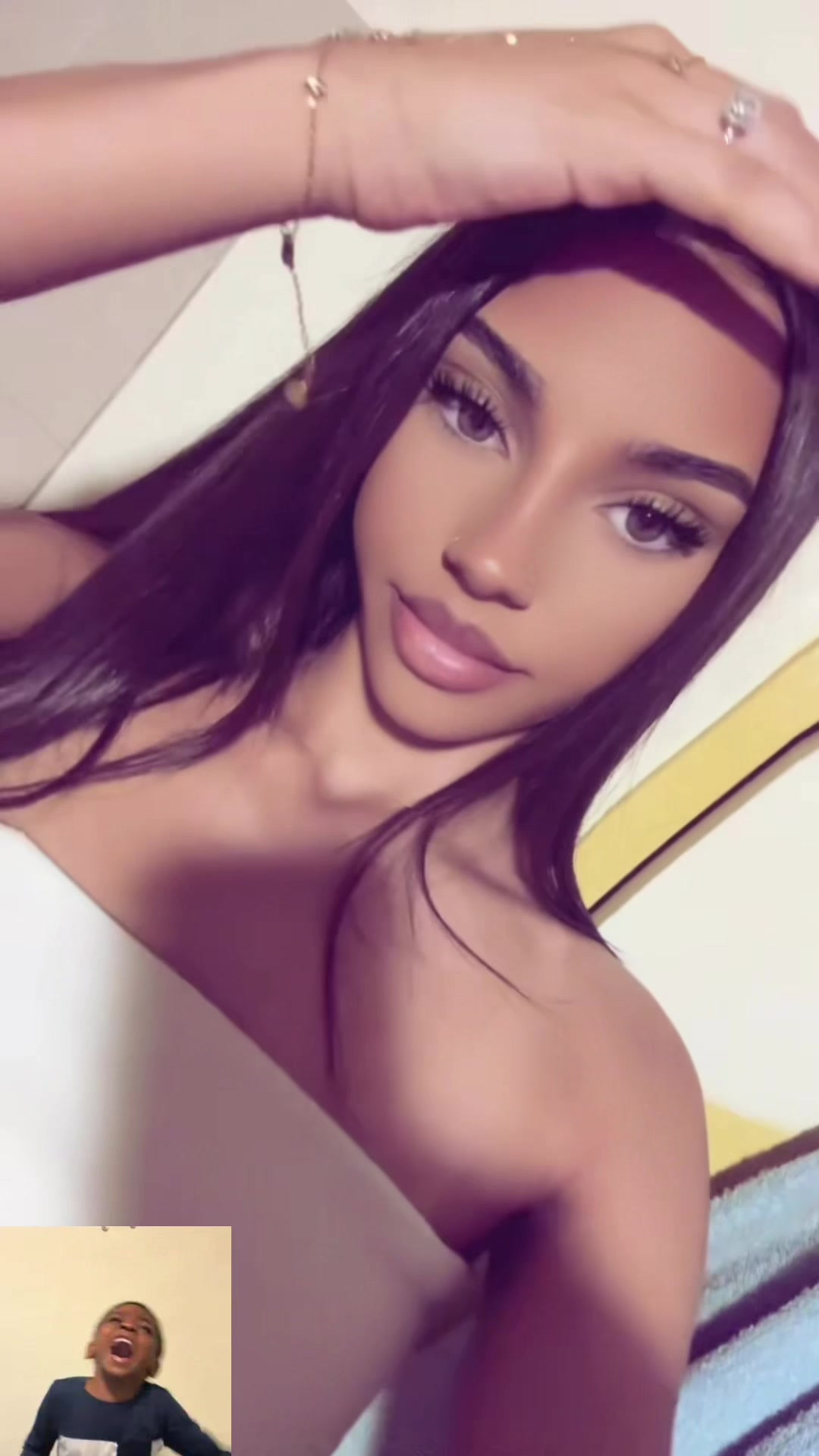 @nιnα