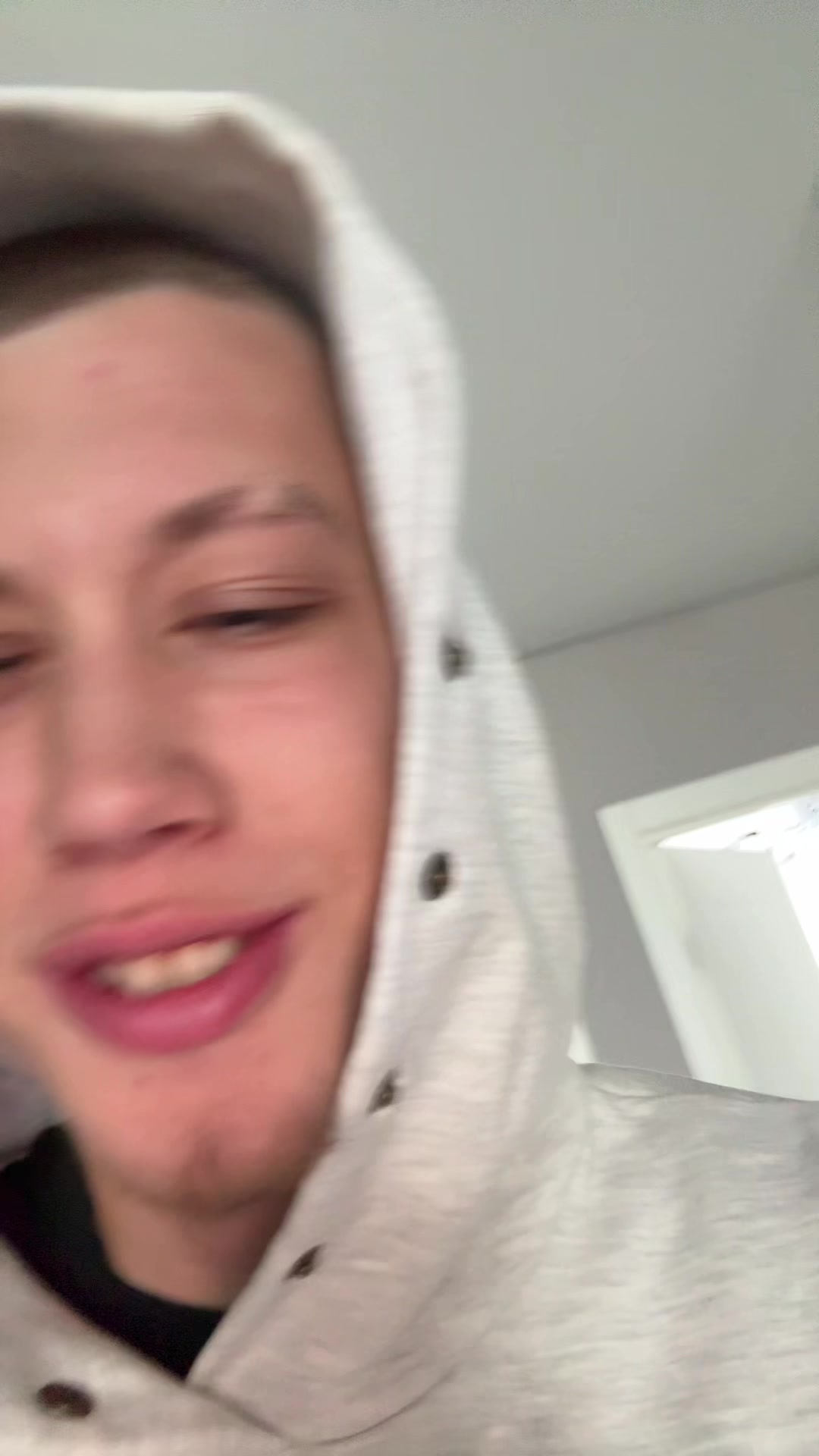 @Ресейлов