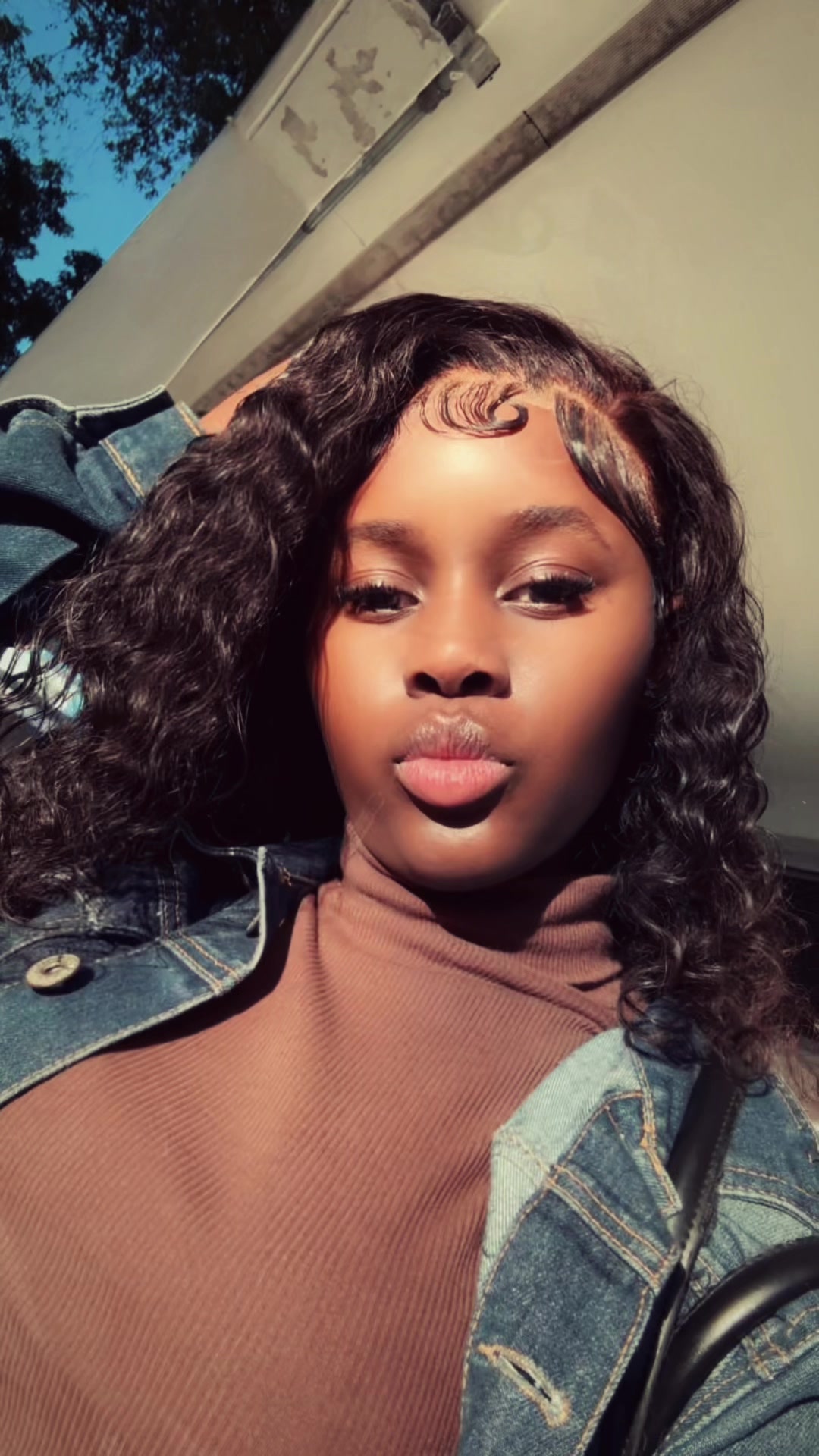 @Zoe1804🇭🇹