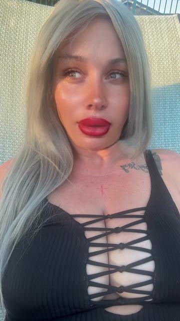 @Justkween Co.