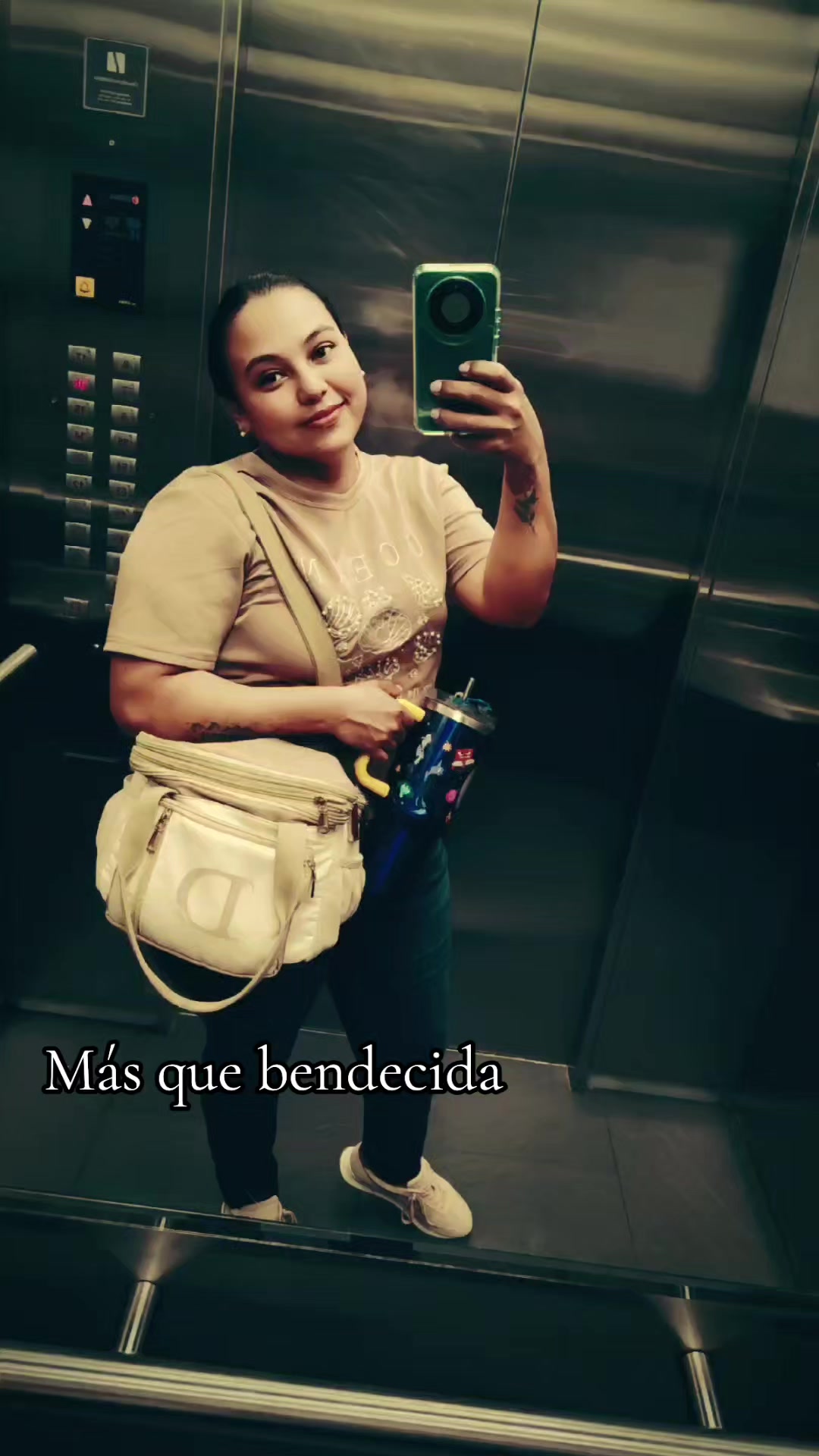@lucerito👑💫💖