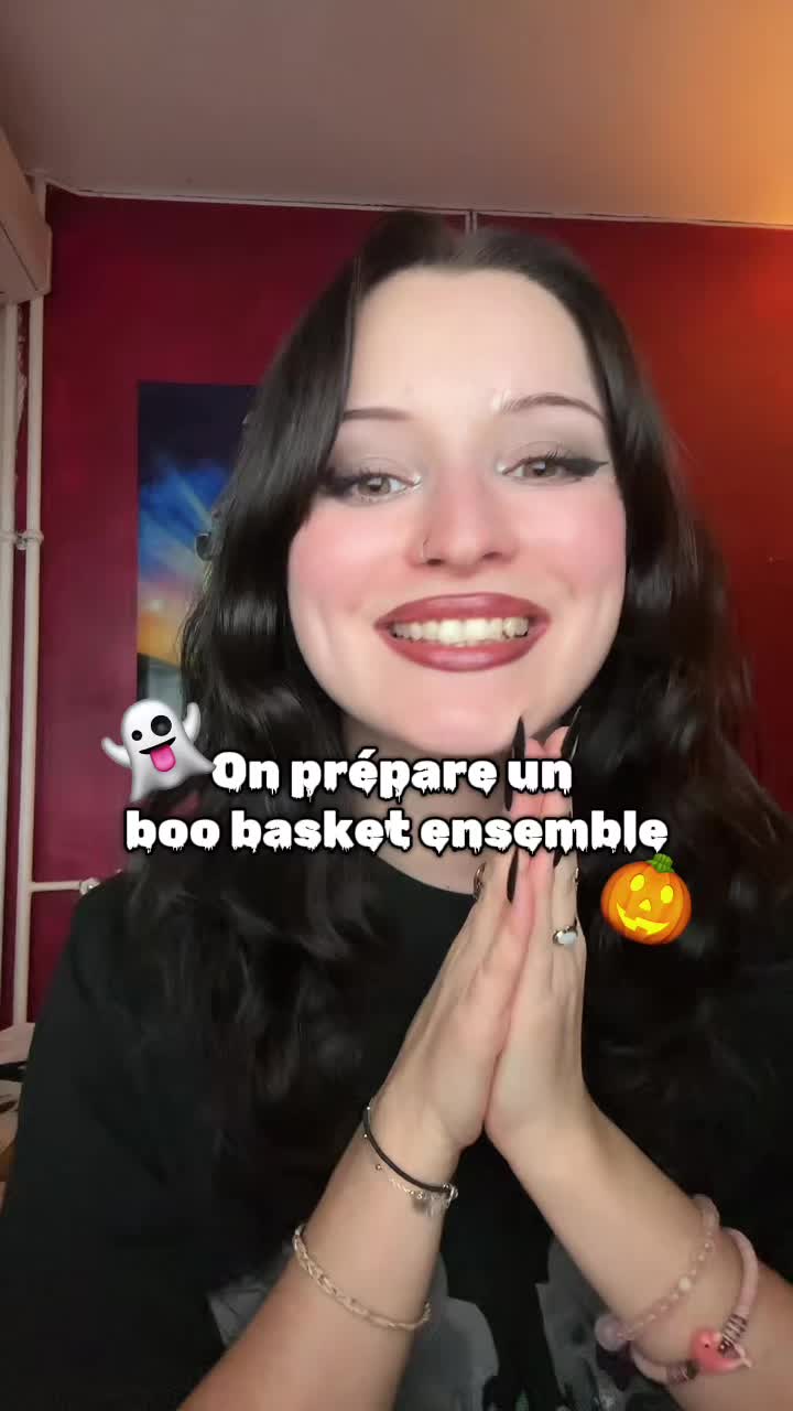 @Sarah 🐈⬛