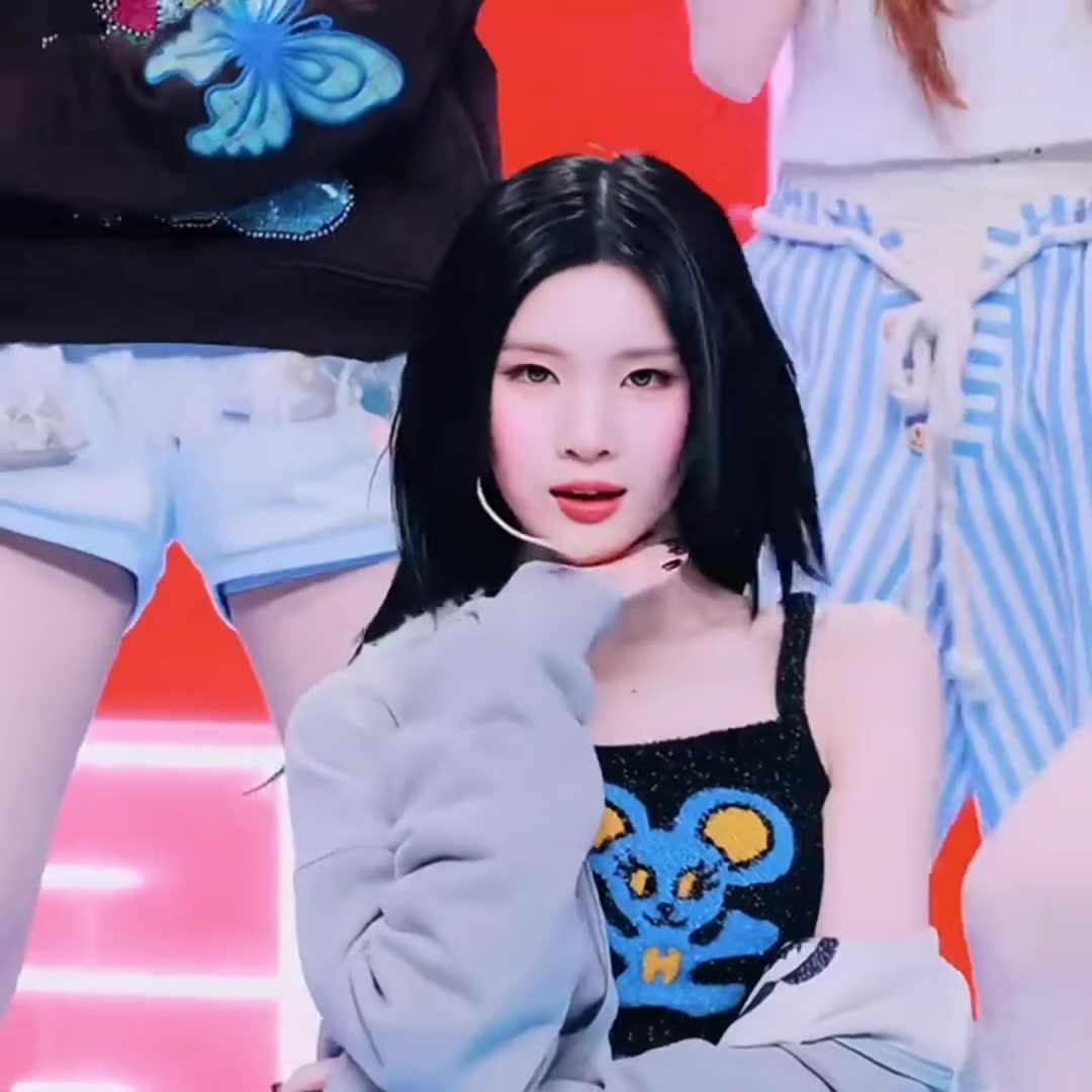 @ziah ୨୧