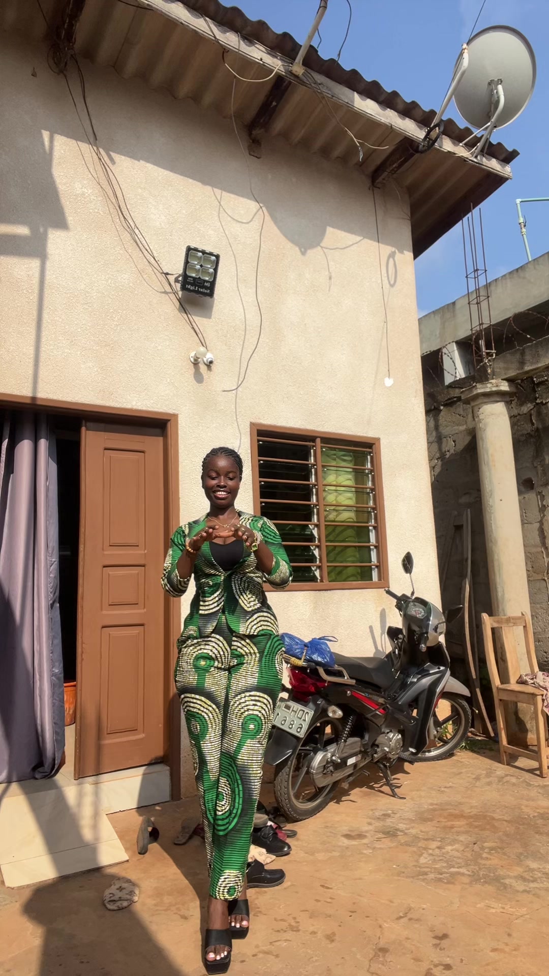 @🫦🪡camélia 🇧🇯couture 🧵 ✂️