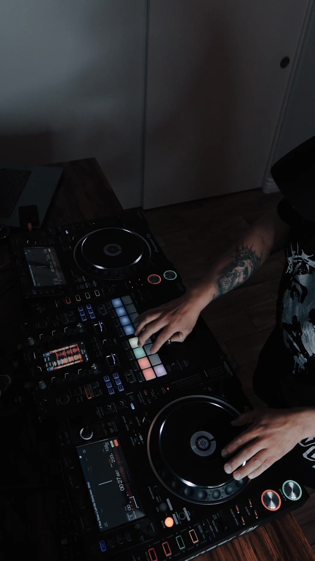 @DJ JAY-O