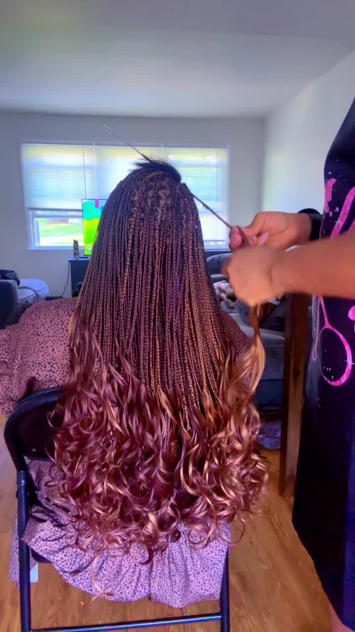 @BraidsByBri🇨🇲🇺🇸