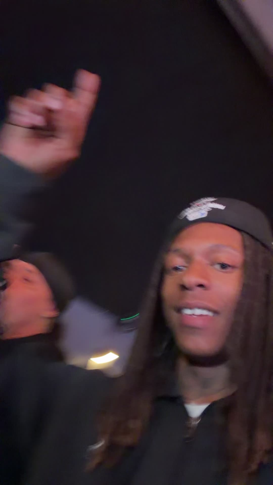 @𖤐 Vdot Buzzin 𖤐