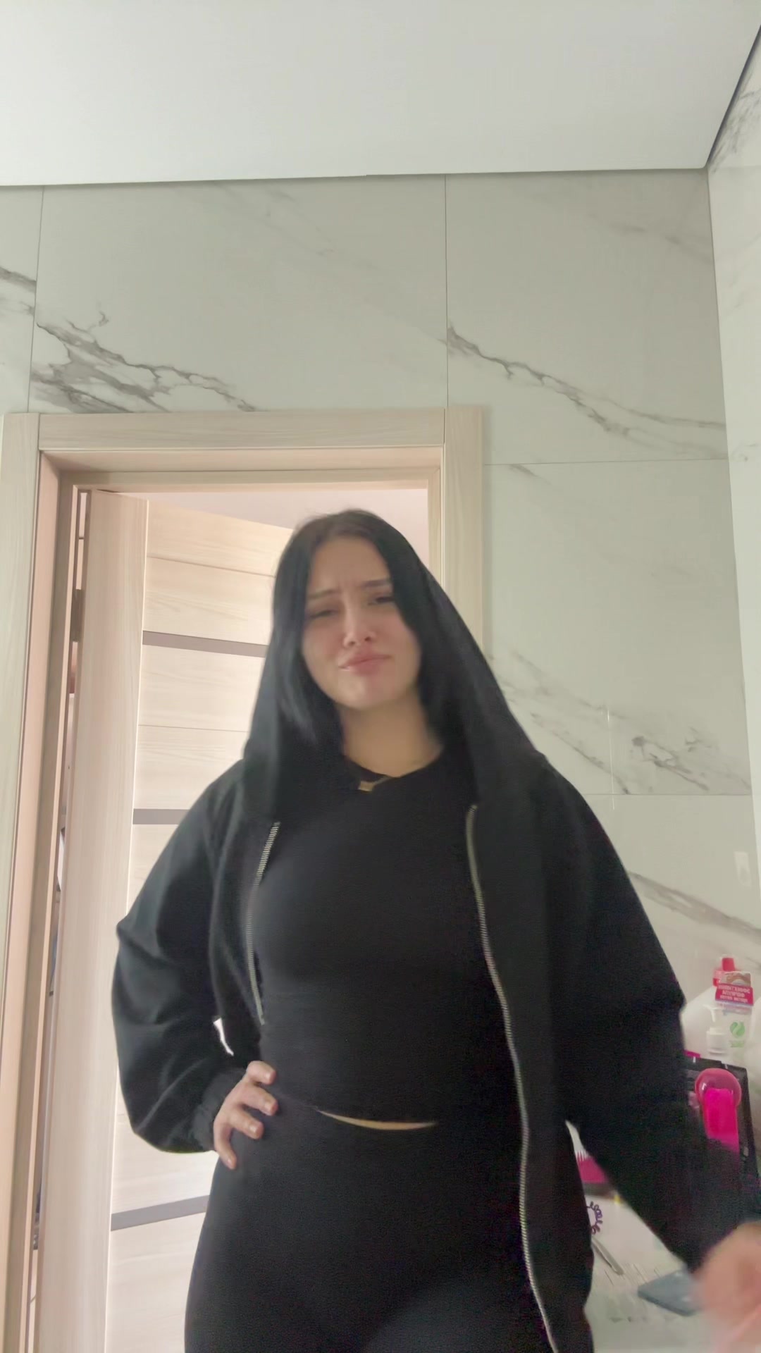@натутя