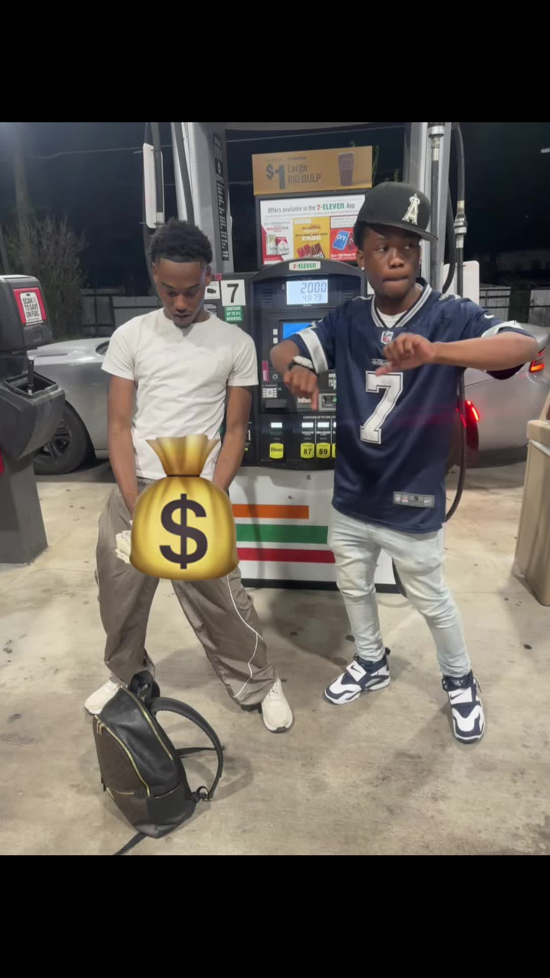 @Dey say shooters shoot⛹️♂️