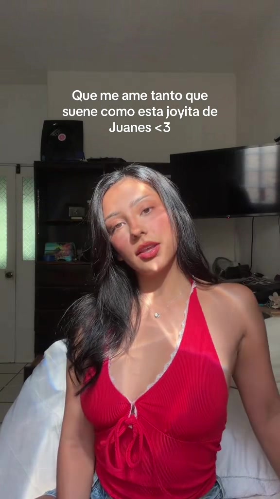 @Viviana