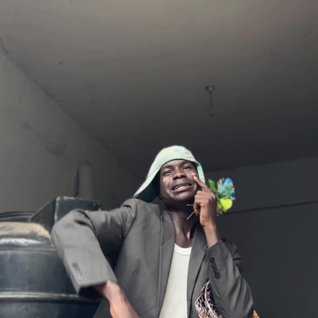 @QWEKU_MC