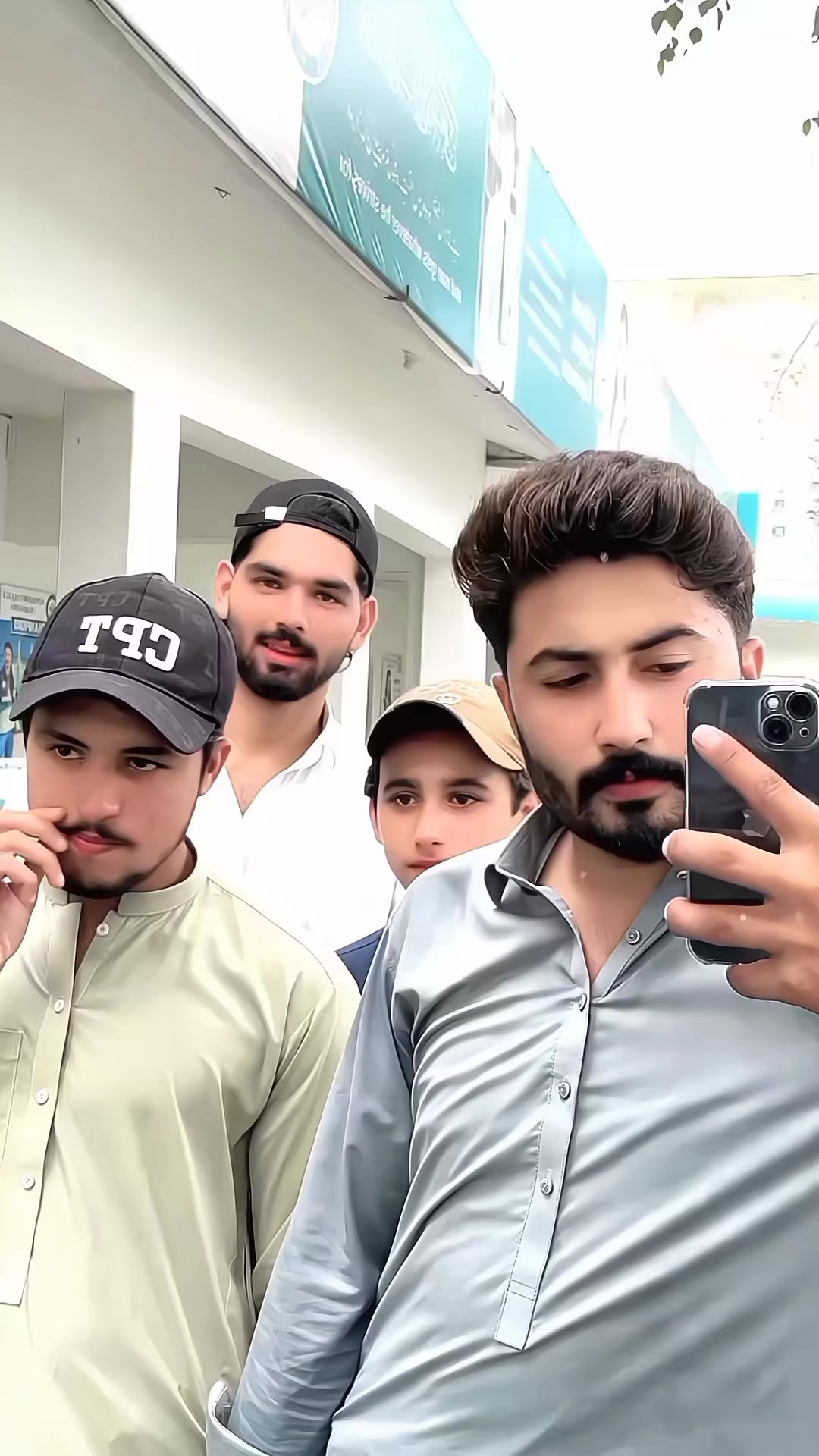 @👑SHERPAWAL👑