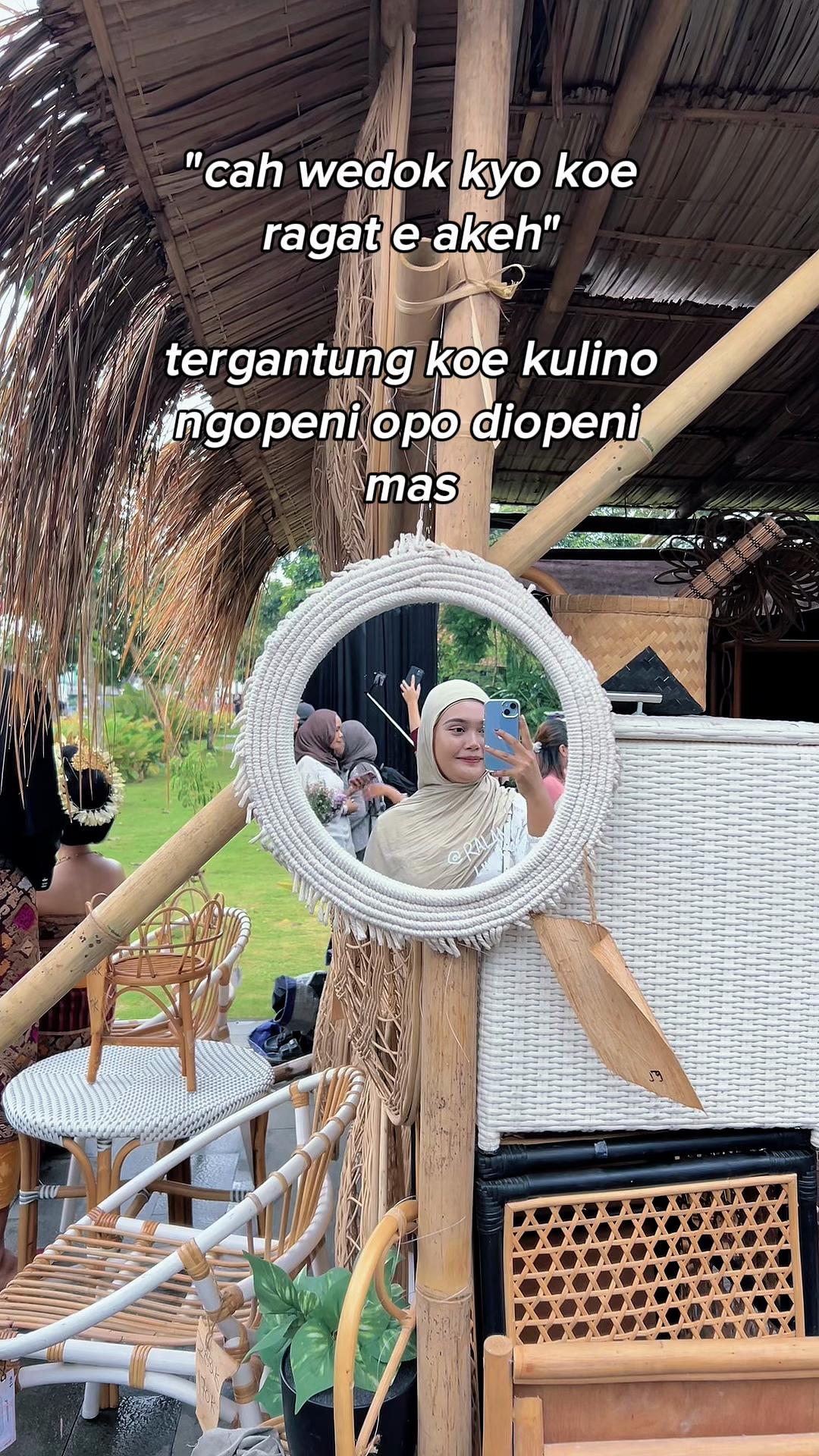 @saya.