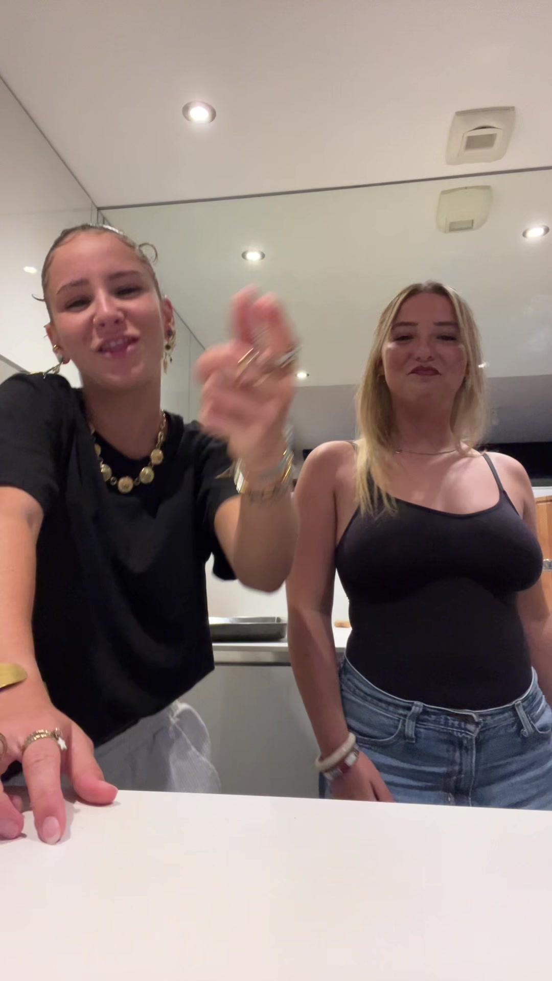 @tivoliiiii
