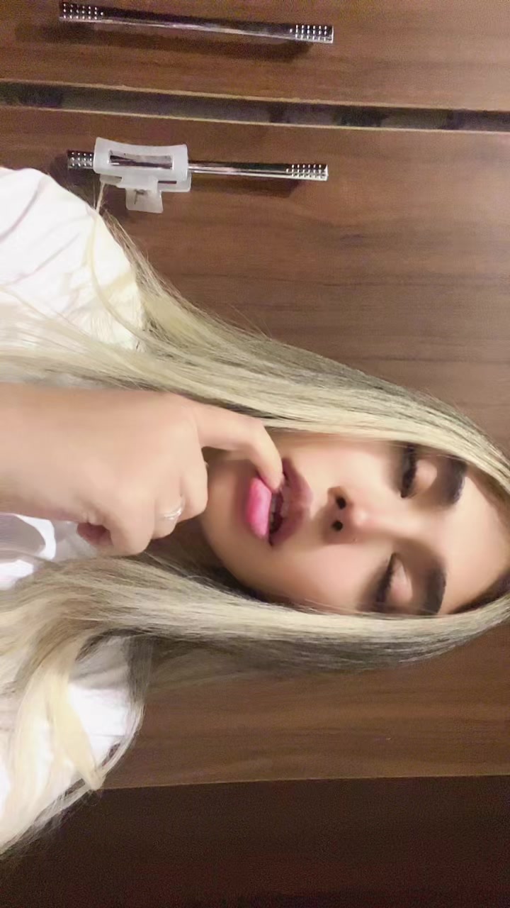 @Saraaw
