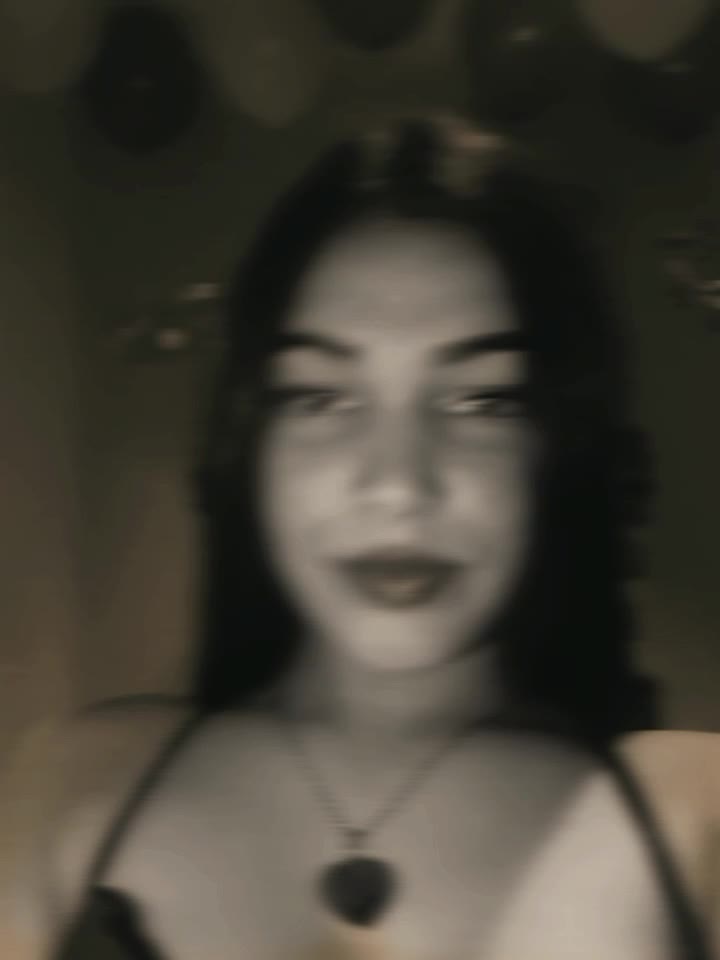 @VERONICA👸🏻
