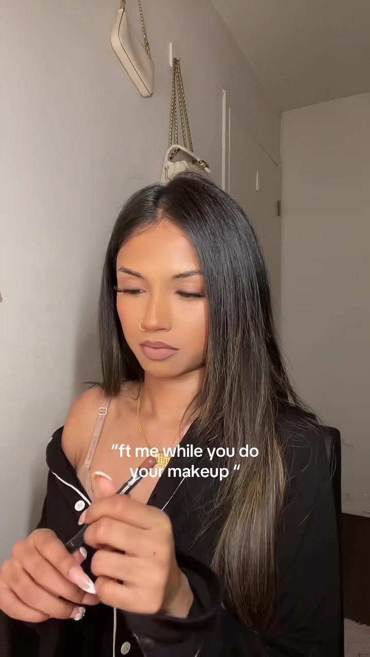 @𝒮
