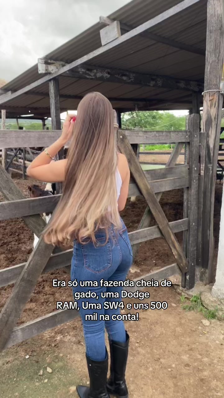 @Beatriz Brito