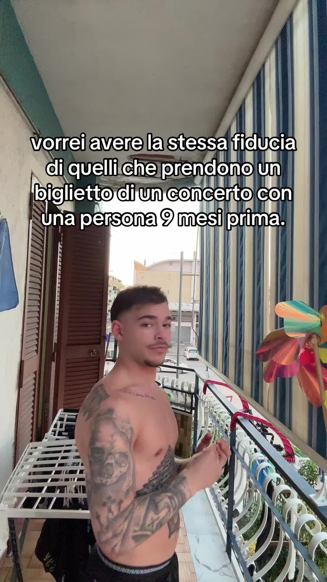 @DANILO 🥶,Ti segue