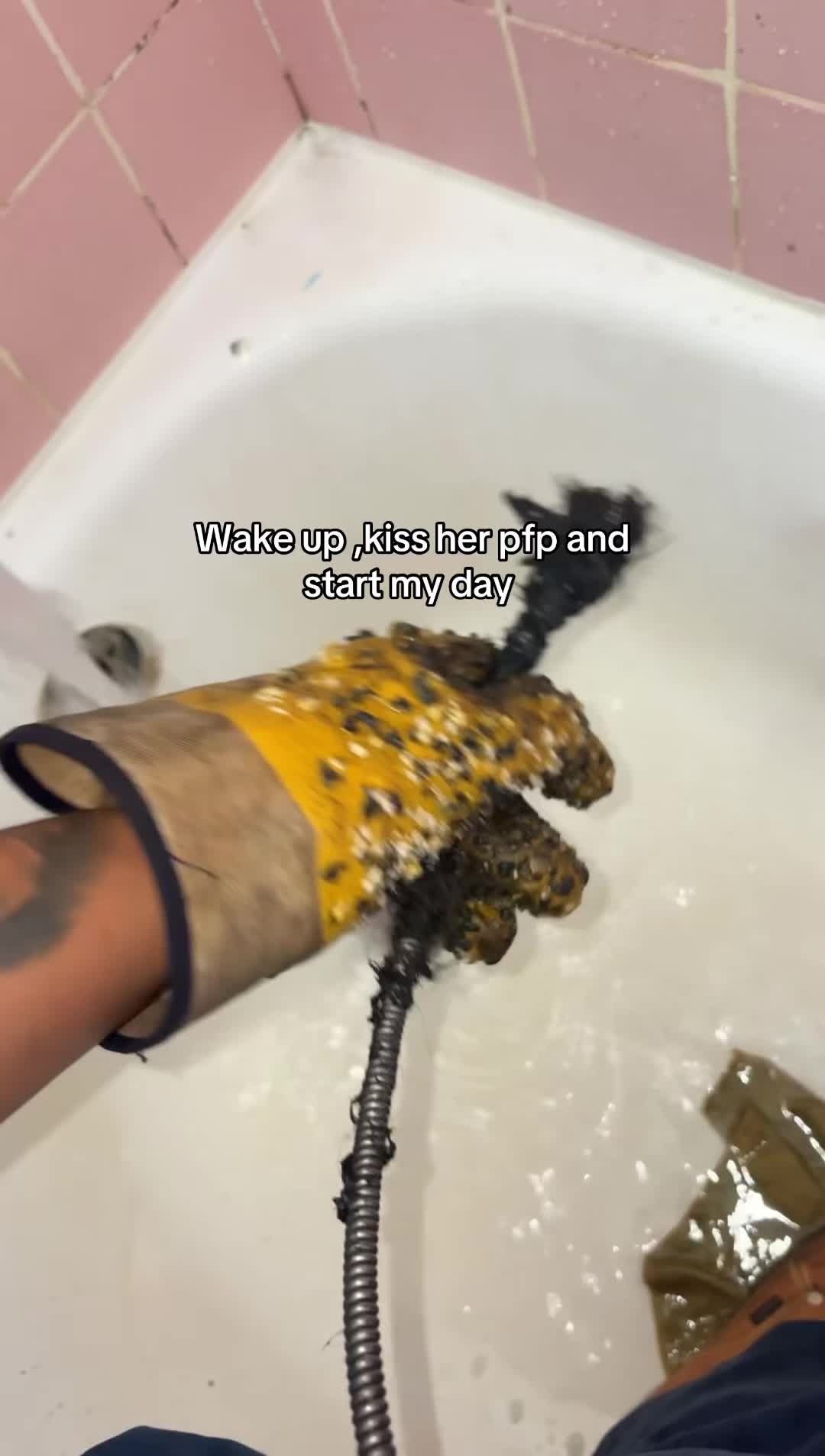 @plumbLA